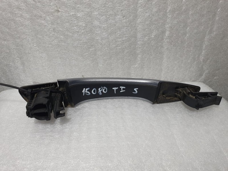 Recambio de maneta exterior trasera izquierda para peugeot 5008 active referencia OEM IAM SIN REF  