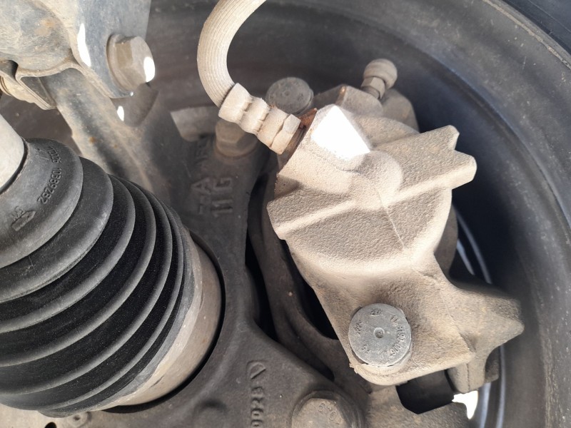 Recambio de pinza freno delantera izquierda para renault zoe (bfm_) zoe (bfmc, bfmd) referencia OEM IAM 410110596R  