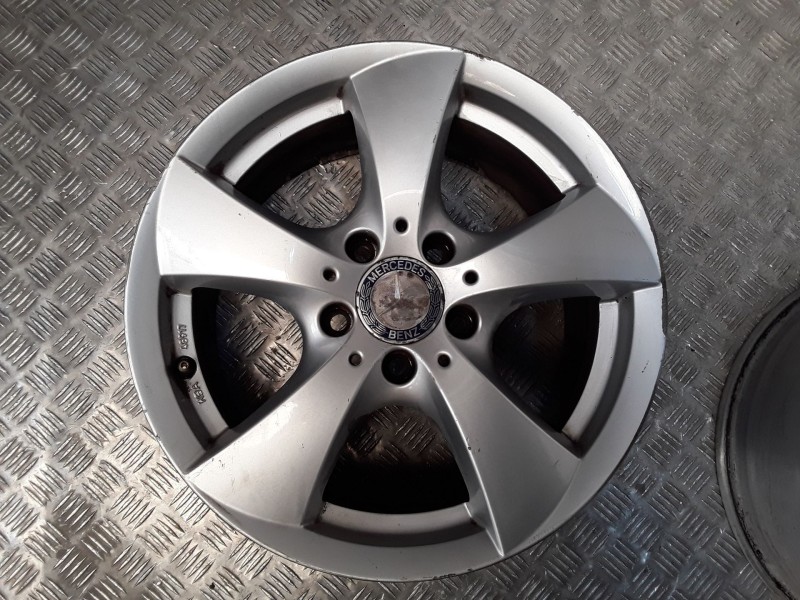 Recambio de juego llantas aluminio para mercedes-benz clase c (w204) lim. c 200 cdi blueefficiency (204.001) referencia OEM IAM 