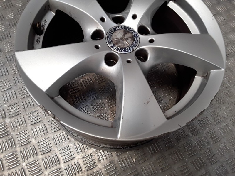 Recambio de juego llantas aluminio para mercedes-benz clase c (w204) lim. c 200 cdi blueefficiency (204.001) referencia OEM IAM 