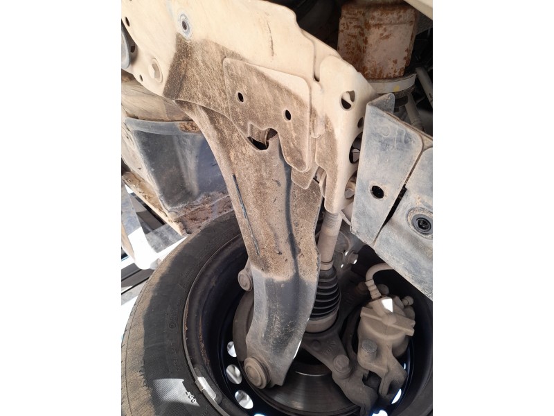 Recambio de brazo suspension inferior delantero izquierdo para renault zoe (bfm_) zoe (bfmc, bfmd) referencia OEM IAM 545052354R