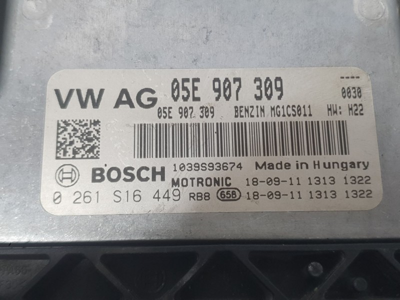 Recambio de centralita motor uce para seat leon st (5f8) 1.5 tsi referencia OEM IAM 05E907309 0261S16449 BOSCH
