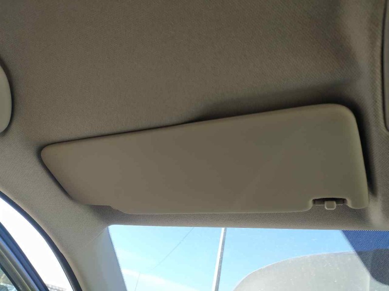 Recambio de parasol izquierdo para skoda fabia ambition referencia OEM IAM 5G0857551AG  