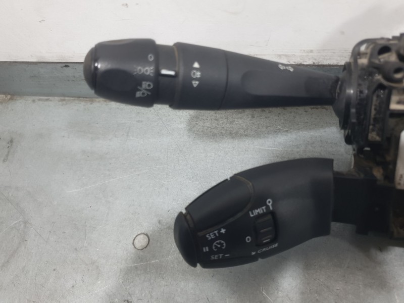 Recambio de mando luces y limpia para citroën jumpy iii furgoneta (v_) 2.0 bluehdi 120 referencia OEM IAM 98262142ZD  