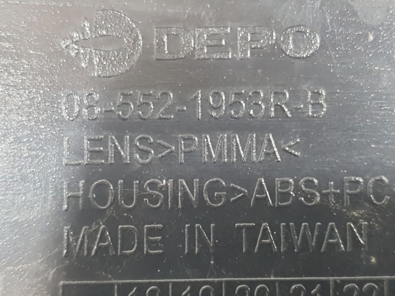Recambio de piloto trasero derecho para citroën jumpy iii furgoneta (v_) 2.0 bluehdi 120 referencia OEM IAM 9808243080 085521953
