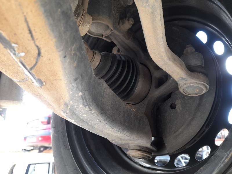 Recambio de mangueta delantera derecha para renault zoe (bfm_) zoe (bfmc, bfmd) referencia OEM IAM 400143799R  