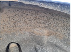 PLASTICO PASE RUEDA TRAS. IZQ. 767497459R 