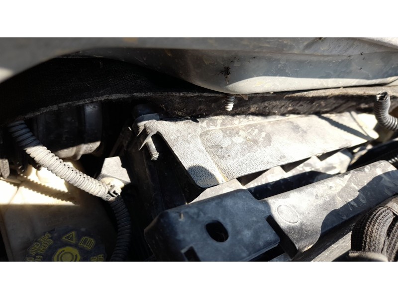 Recambio de carcasa filtro aire para renault kangoo express (fw0/1_) 1.5 dci 90 (fw0g, fw05, fw08, fw11) referencia OEM IAM 8200