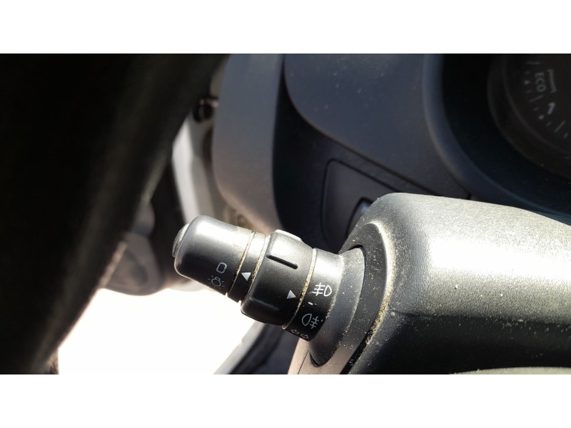 Recambio de mando luces y limpia para renault kangoo express (fw0/1_) 1.5 dci 90 (fw0g, fw05, fw08, fw11) referencia OEM IAM 255