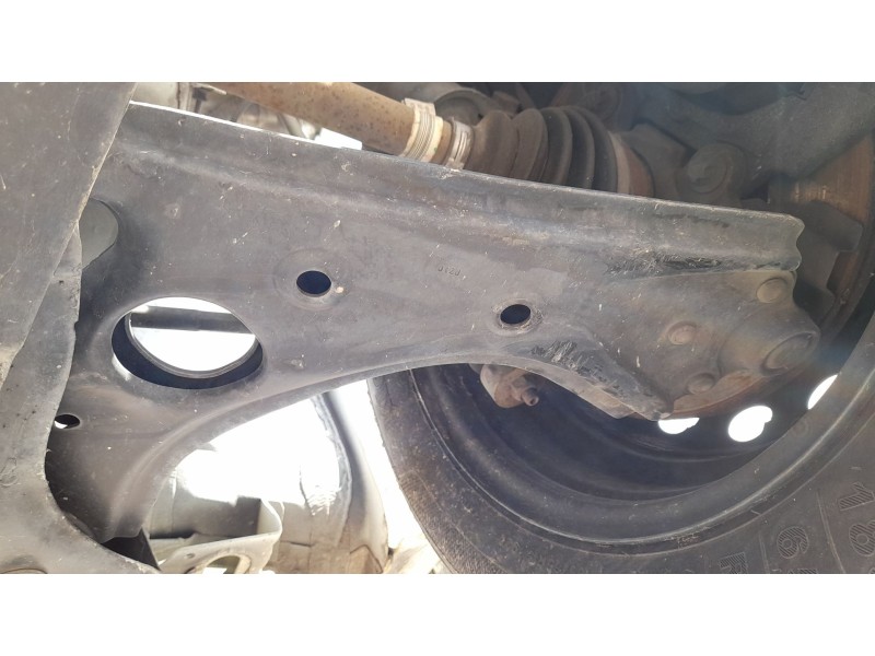 Recambio de brazo suspension inferior delantero izquierdo para fiat doblo cargo (263_) 1.3 d multijet (263wxu1a) referencia OEM 