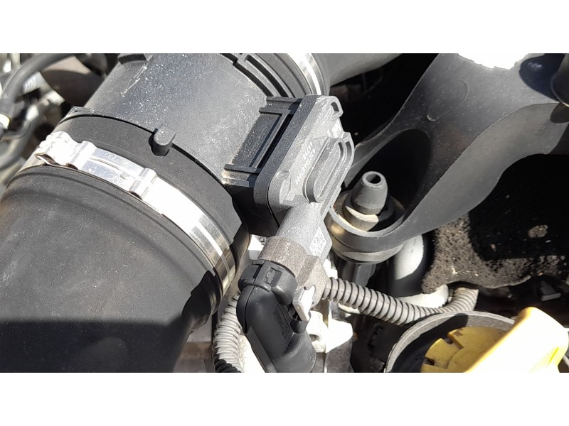 Recambio de caudalimetro para fiat doblo cargo (263_) 1.3 d multijet (263wxu1a) referencia OEM IAM 51831050  