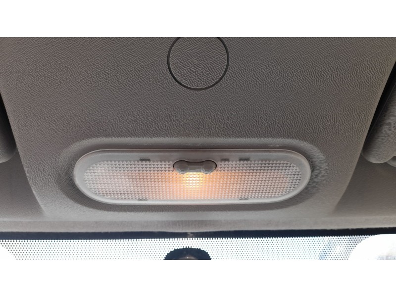Recambio de luz interior para renault kangoo express (fw0/1_) 1.5 dci 90 (fw0g, fw05, fw08, fw11) referencia OEM IAM 8200439423 