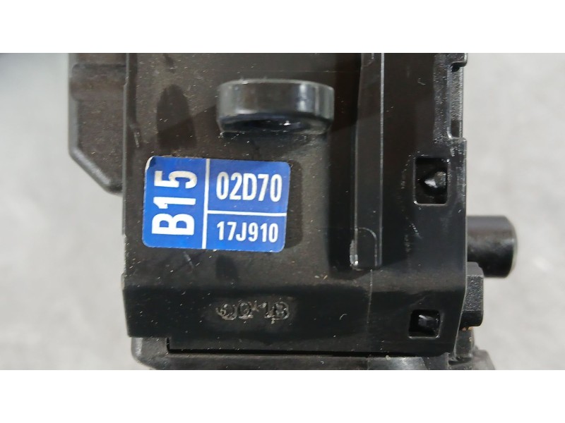 Recambio de mando luces para toyota corolla ranchera familiar (_e21_) 1.8 hybrid (zwe211) referencia OEM IAM   