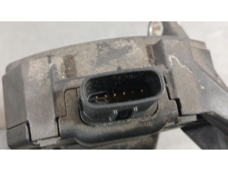 Recambio de potenciometro pedal para toyota corolla ranchera familiar (_e21_) 1.8 hybrid (zwe211) referencia OEM IAM 7811002211 