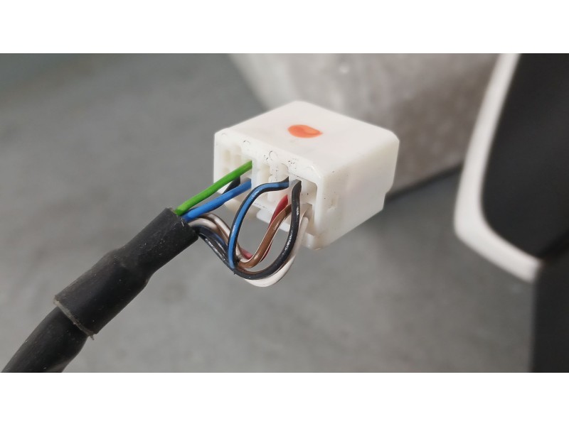 Recambio de retrovisor derecho para toyota corolla ranchera familiar (_e21_) 1.8 hybrid (zwe211) referencia OEM IAM 8791002L51 R