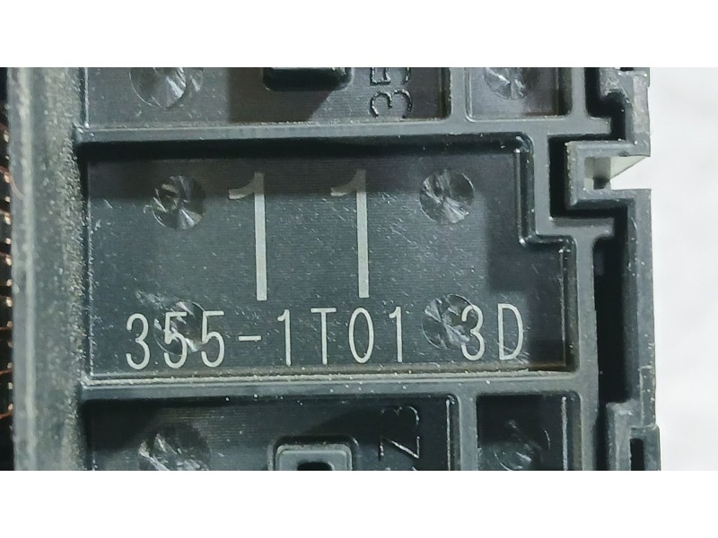 Recambio de mando elevalunas trasero izquierdo para toyota corolla ranchera familiar (_e21_) 1.8 hybrid (zwe211) referencia OEM 