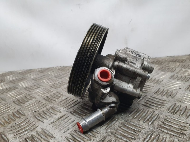 Recambio de bomba direccion para citroën c5 berlina attraction referencia OEM IAM 9656405380 7617955538 