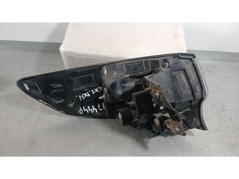 Recambio de piloto trasero derecho exterior para toyota corolla ranchera familiar (_e21_) 1.8 hybrid (zwe211) referencia OEM IAM