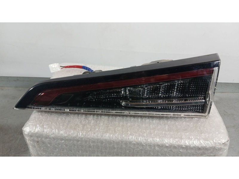 Recambio de piloto trasero derecho interior para toyota corolla ranchera familiar (_e21_) 1.8 hybrid (zwe211) referencia OEM IAM