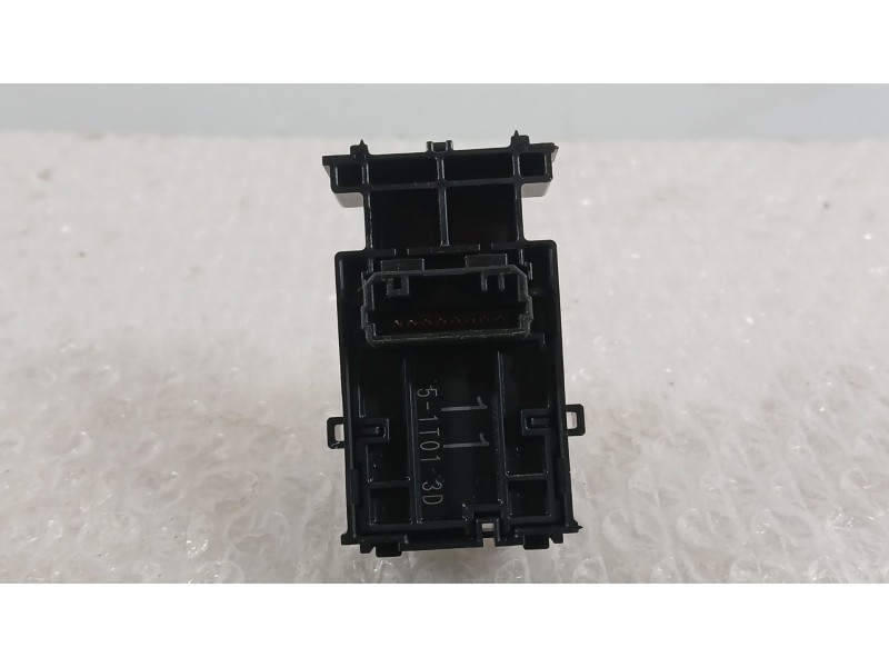 Recambio de mando elevalunas delantero derecho para toyota corolla ranchera familiar (_e21_) 1.8 hybrid (zwe211) referencia OEM 