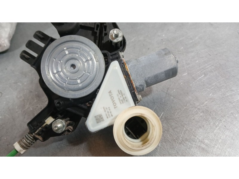 Recambio de elevalunas delantero izquierdo para toyota corolla ranchera familiar (_e21_) 1.8 hybrid (zwe211) referencia OEM IAM 