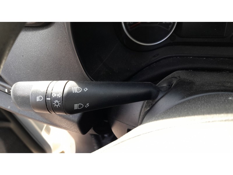 Recambio de mando luces y limpia para fiat doblo cargo (263_) 1.3 d multijet (263wxu1a) referencia OEM IAM 735707942  