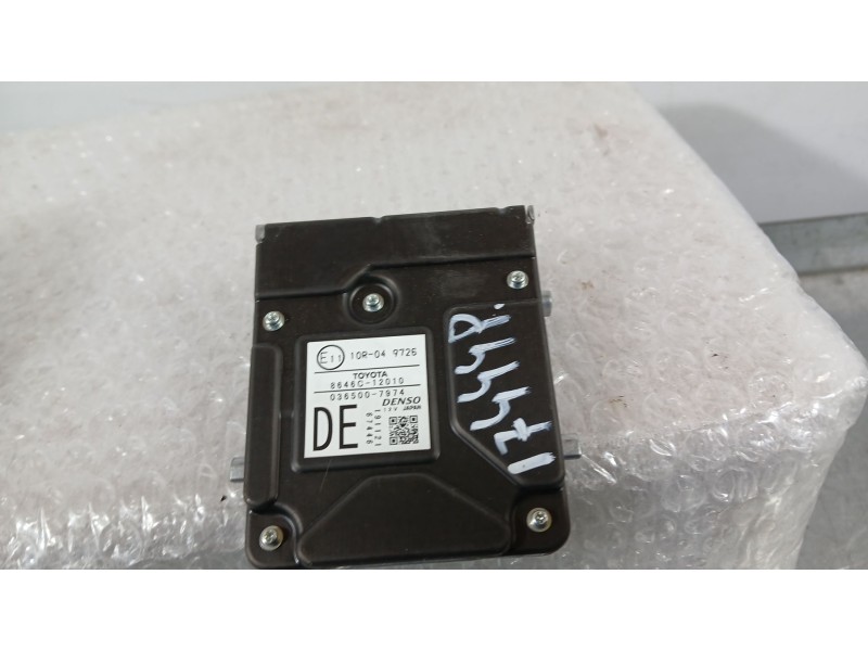 Recambio de camara para toyota corolla ranchera familiar (_e21_) 1.8 hybrid (zwe211) referencia OEM IAM 8646C12010 DENSO 0365007