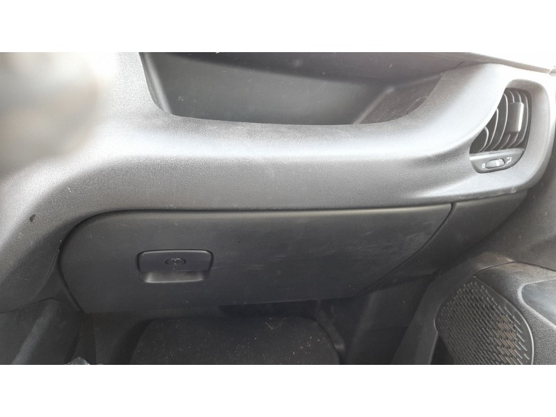 Recambio de guantera para fiat doblo cargo (263_) 1.3 d multijet (263wxu1a) referencia OEM IAM 735498645 735498647 