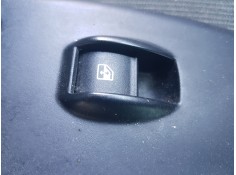 MANDO ELEVALUNAS DELANTERO DERECHO 735498675 