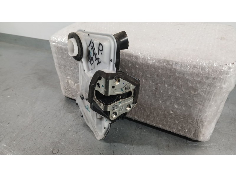 Recambio de cerradura puerta delantera derecha para toyota corolla ranchera familiar (_e21_) 1.8 hybrid (zwe211) referencia OEM 