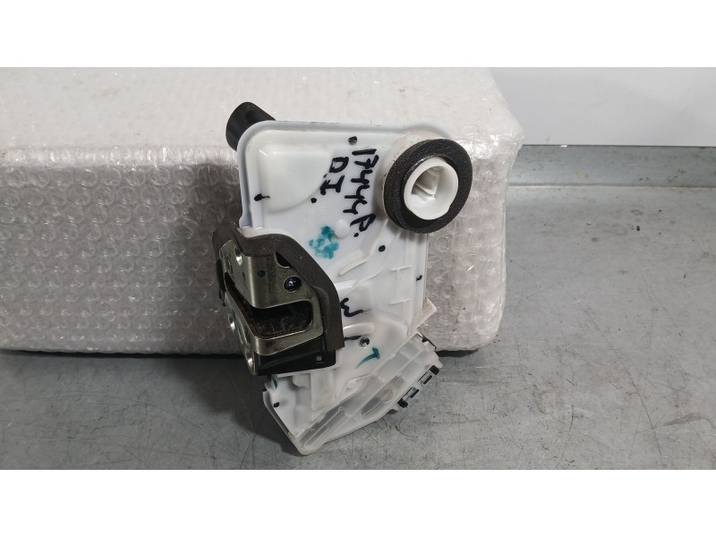 Recambio de cerradura puerta delantera izquierda para toyota corolla ranchera familiar (_e21_) 1.8 hybrid (zwe211) referencia OE