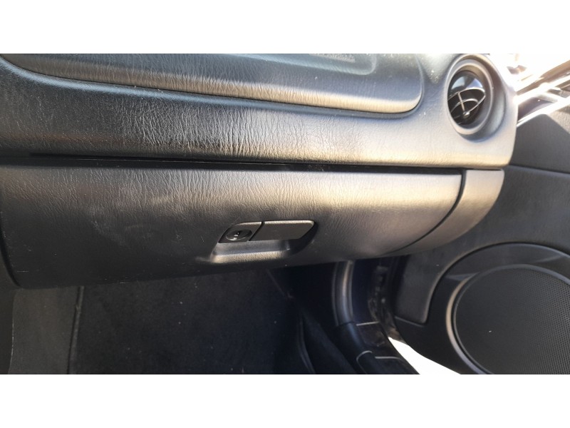 Recambio de guantera para mazda mx-5 ii (nb) 1.6 16v (nb6c) referencia OEM IAM N05364030E02  