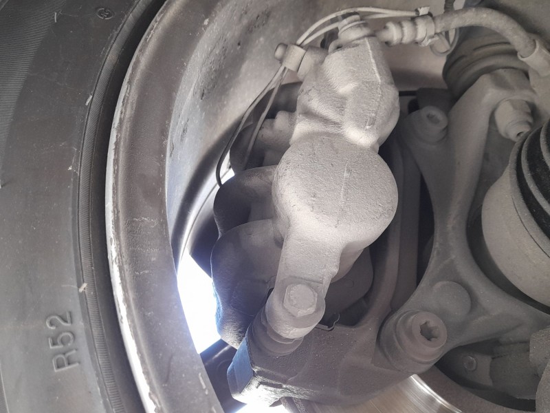 Recambio de pinza freno delantera derecha para citroën c6 (td_) 2.7 hdi referencia OEM IAM 4401H5  