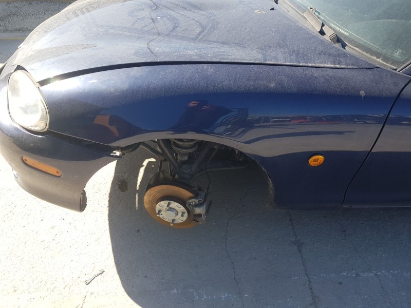 Recambio de aleta delantera izquierda para mazda mx-5 ii (nb) 1.6 16v (nb6c) referencia OEM IAM N05352211H  TOCADA