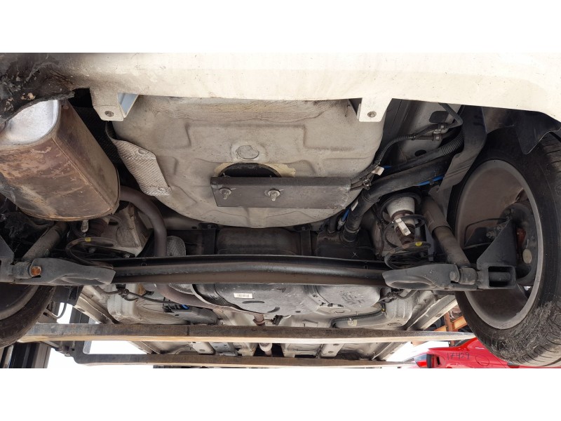 Recambio de puente trasero para fiat 500 (312_) 1.2 lpg (312axa1a) referencia OEM IAM 51889557 TAMBOR C/ABS 4 TORNILLOS 