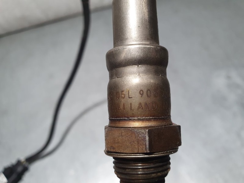 Recambio de sonda lambda para volkswagen t-roc bluemotion referencia OEM IAM 05L906262G  
