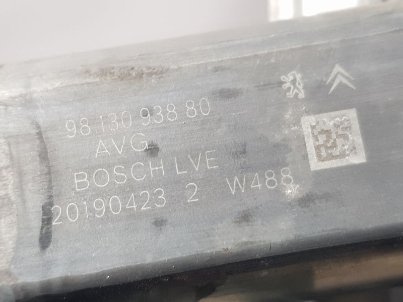 Recambio de elevalunas delantero izquierdo para citroën c3 feel referencia OEM IAM 9813093880  ELECTRICO 2 PINS