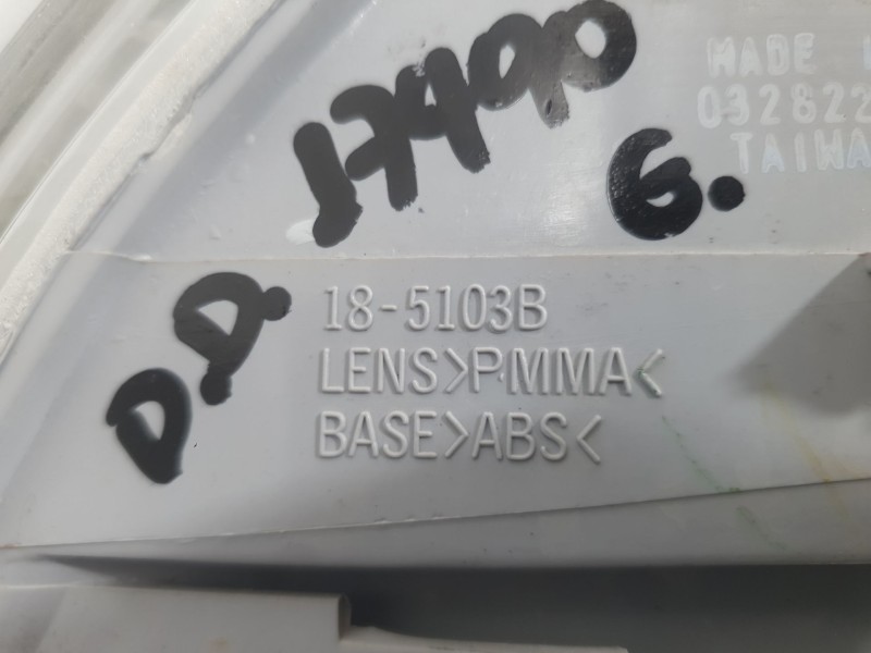 Recambio de piloto delantero derecho para volkswagen passat b5 (3b2) 1.9 tdi referencia OEM IAM 185103B  