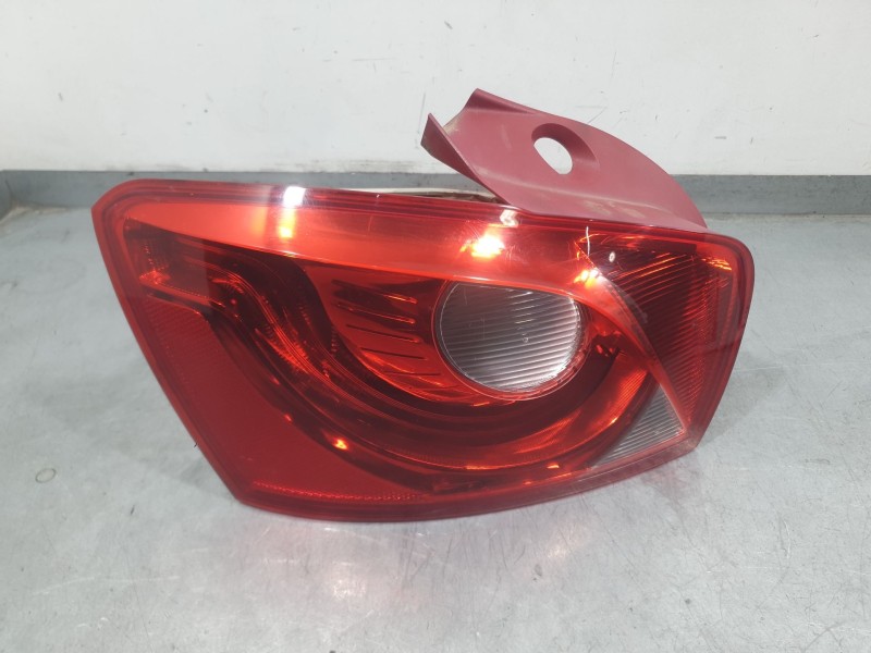 Recambio de piloto trasero izquierdo para seat ibiza iv (6j5, 6p1) 1.2 referencia OEM IAM 6J4945095C  