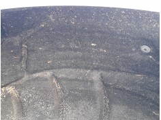 PLASTICO PASE RUEDA TRAS. DCH. 5F0810972A 