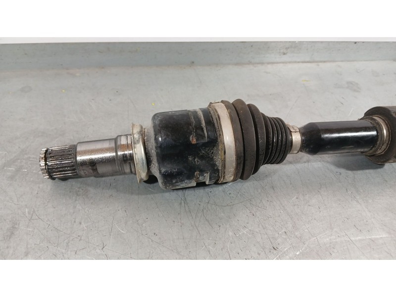 Recambio de transmision delantera derecha para toyota corolla ranchera familiar (_e21_) 1.8 hybrid (zwe211) referencia OEM IAM 4