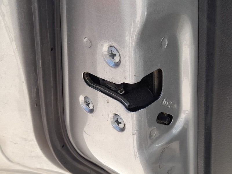 Recambio de cerradura puerta trasera izquierda para nissan note (e12) 1.5 dci referencia OEM IAM 825013VV0A  