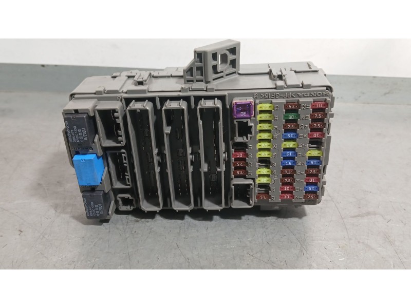 Recambio de caja reles / fusibles para honda cr-v iii (re_) 2.0 i-vtec 4wd (re5, re2) referencia OEM IAM 38250SWA013  