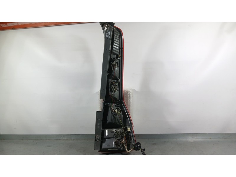 Recambio de piloto trasero izquierdo para honda cr-v iii (re_) 2.0 i-vtec 4wd (re5, re2) referencia OEM IAM 33551SWWG01  