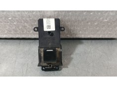 MANDO ELEVALUNAS TRASERO IZQUIERDO 35770SWAG01 7988089