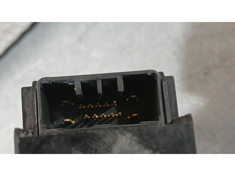 Recambio de mando elevalunas delantero derecho para honda cr-v iii (re_) 2.0 i-vtec 4wd (re5, re2) referencia OEM IAM 35760SWAG0