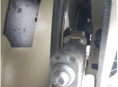 ELEVALUNAS TRASERO IZQUIERDO 9826080480 