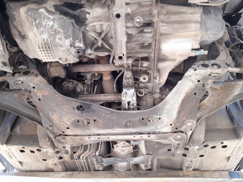 Recambio de puente delantero para nissan note (e12) 1.5 dci referencia OEM IAM 544013VD0B  