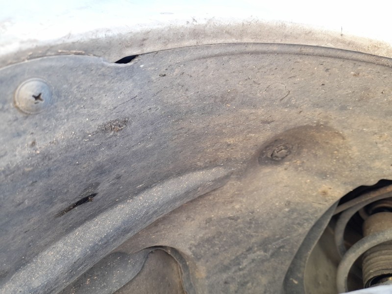 Recambio de plastico pase rueda del. dch. para nissan note (e12) 1.5 dci referencia OEM IAM 638423VV0A  