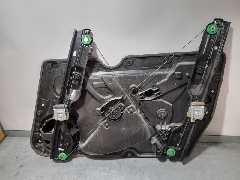 Recambio de elevalunas delantero izquierdo para volkswagen golf vi (5k1) advance referencia OEM IAM   ELÉCTRICO